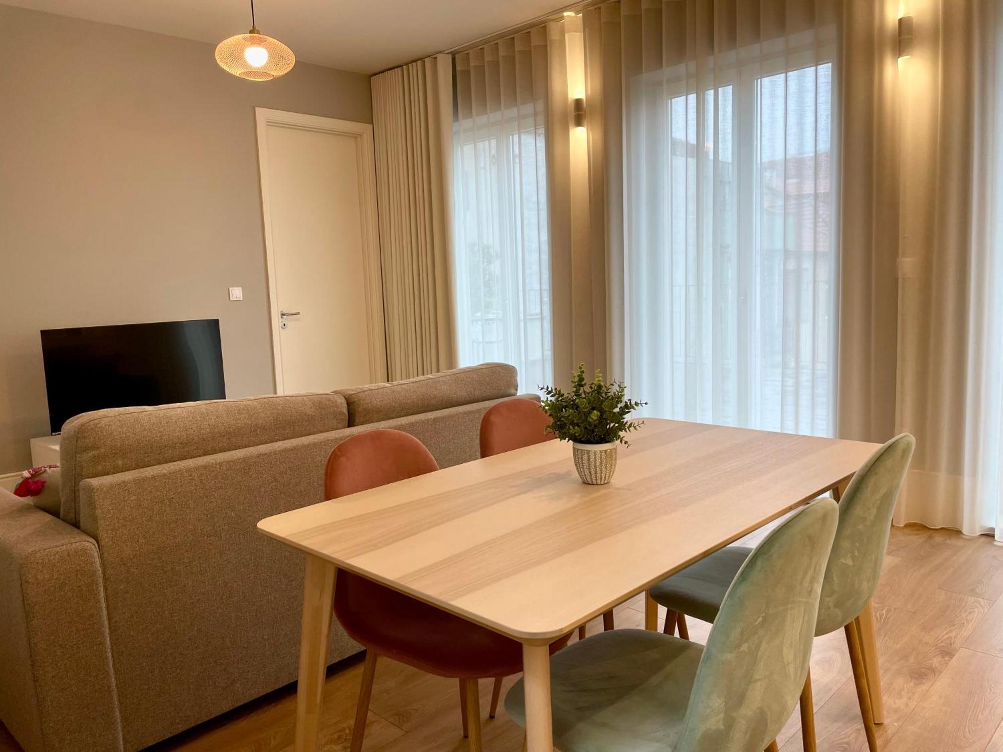 Apartment Xl *
